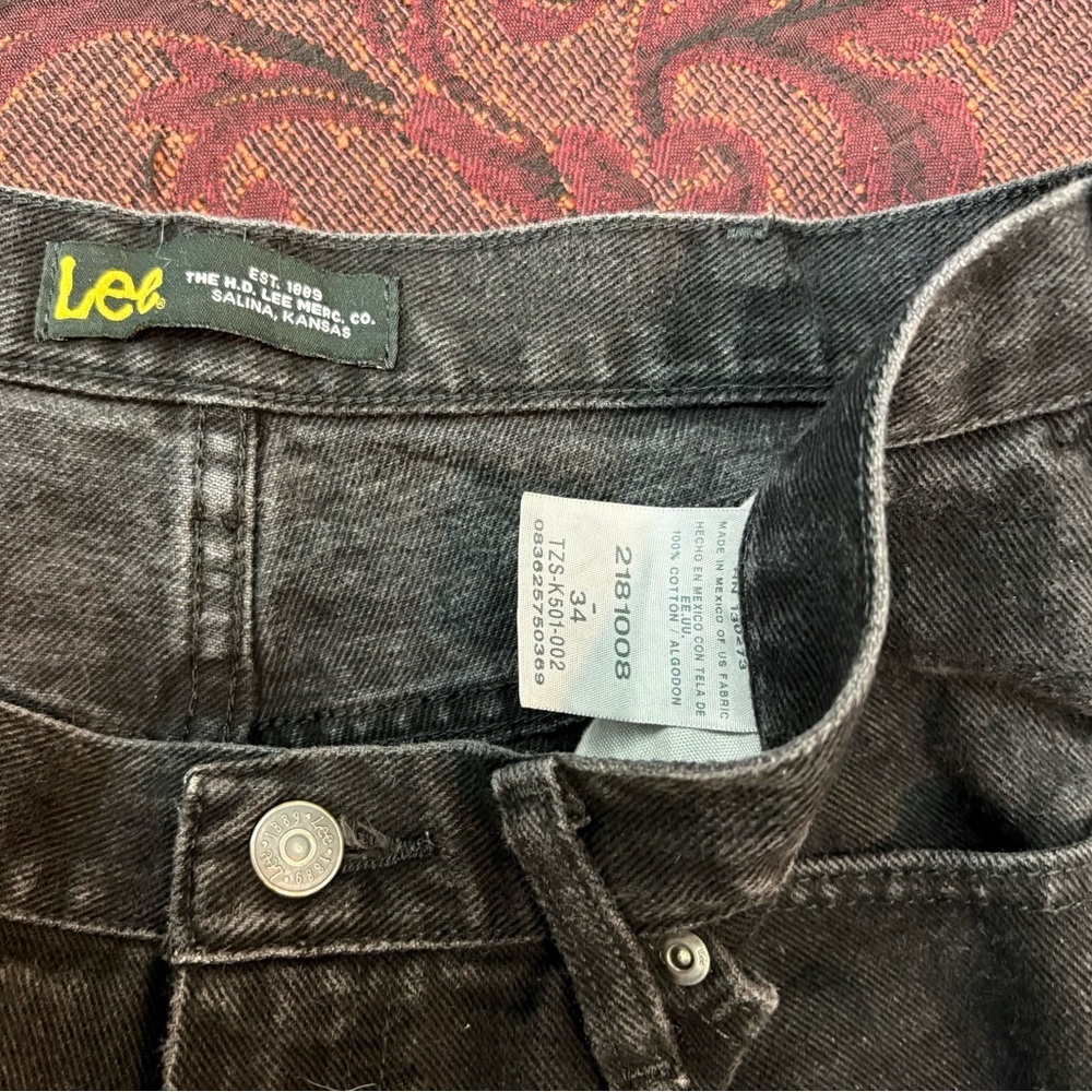 Baggy Lee Jorts - Picture 2 of 3